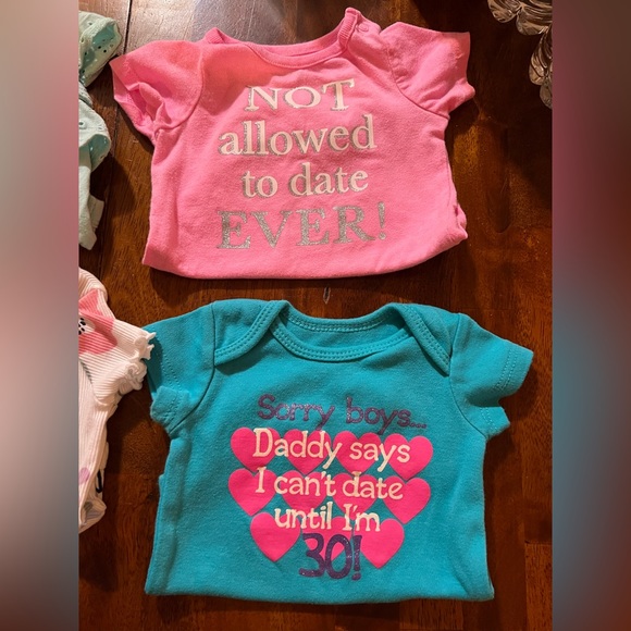 Bundle of 6 granimals, onesies, shorts, size 0-3 months, pink, blue - Picture 2 of 10